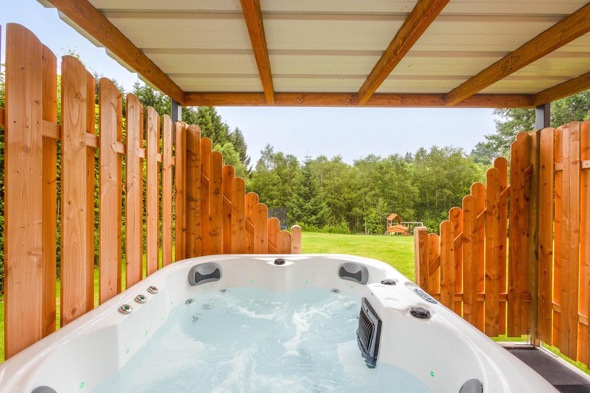 Urlaub Am Schwarzbach Mit Sauna Und Whirlpool Haus Felix Kuchelscheid ภายนอก รูปภาพ