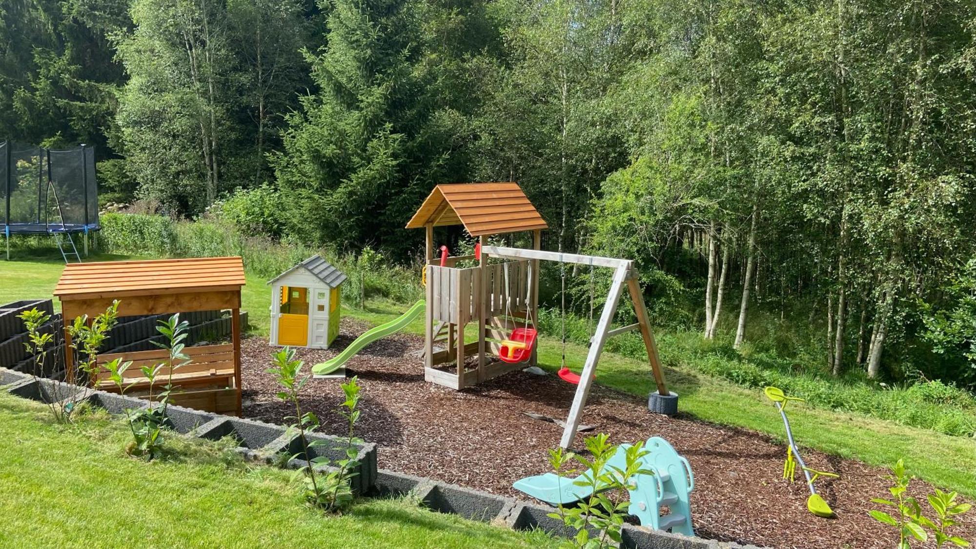 Urlaub Am Schwarzbach Mit Sauna Und Whirlpool Haus Felix Kuchelscheid ภายนอก รูปภาพ